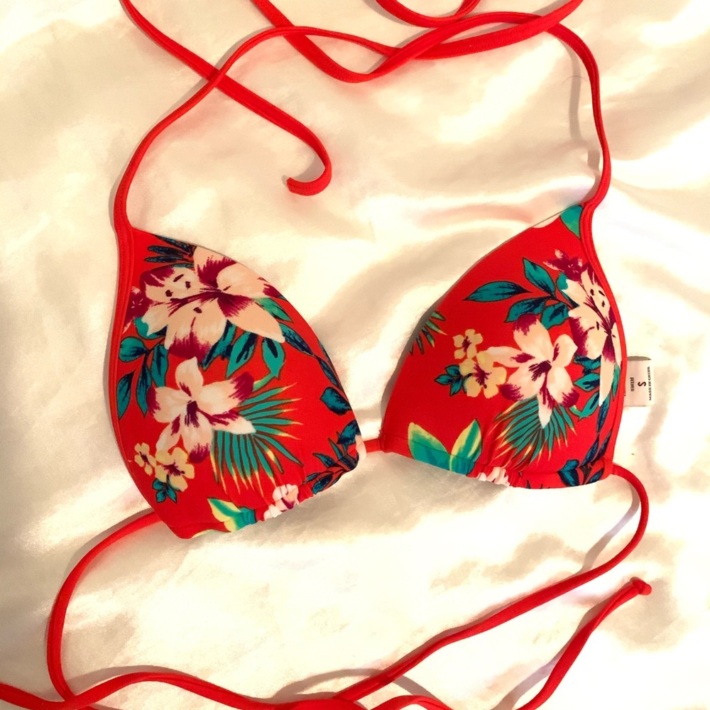 Hollister bikini top